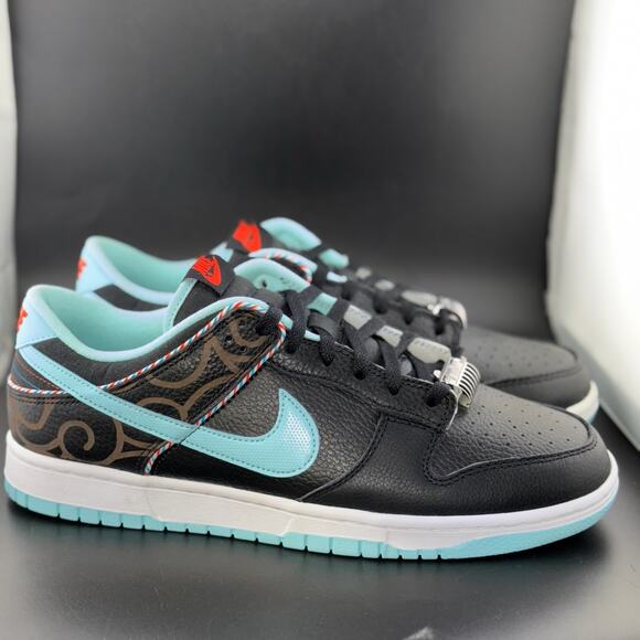 Nike Dunk Low SE Barber Shop Black